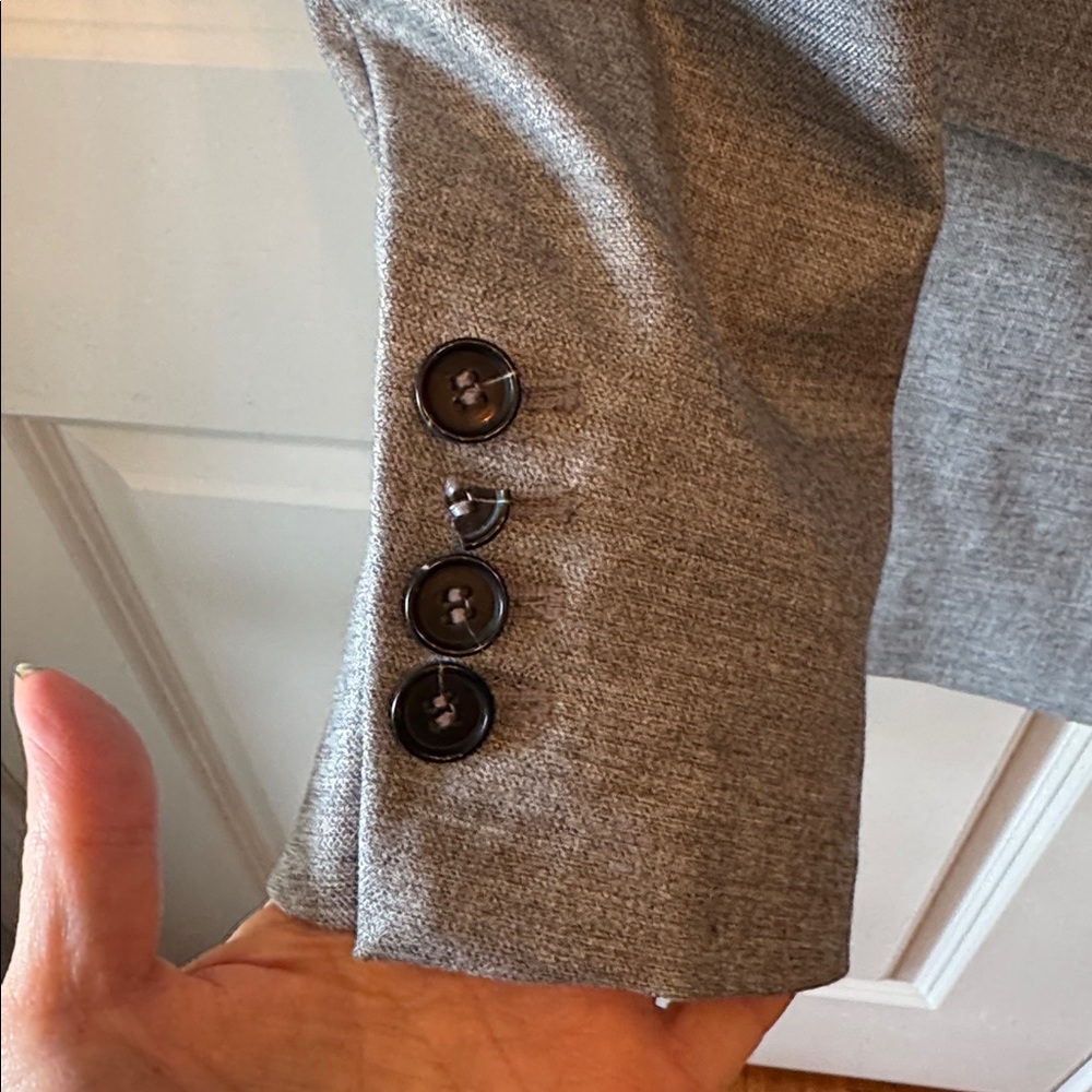 ZARA Light Gray Tailored Two-Button Blazer - Picture 6 of 7